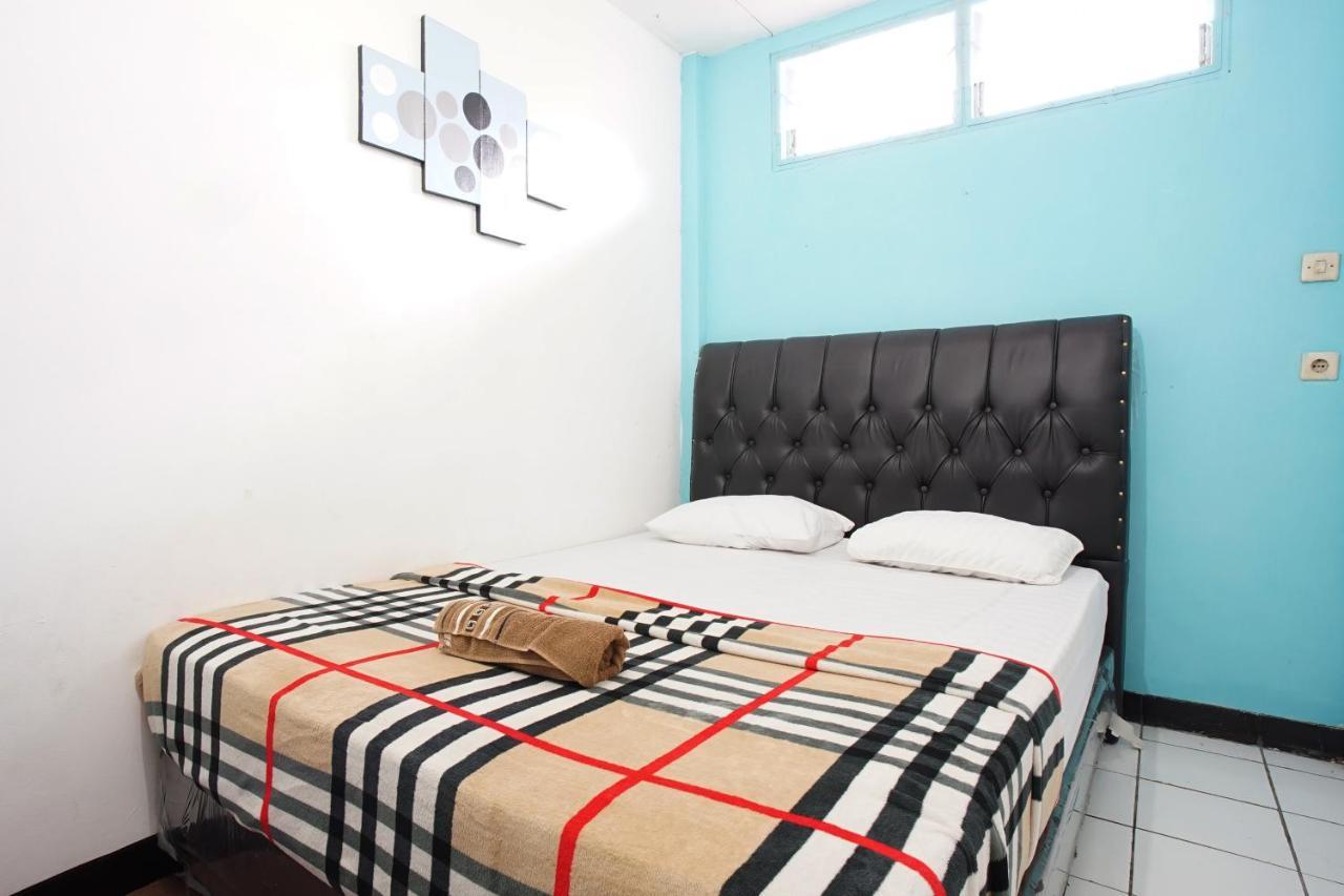 Hostel Zenrra Backpacker Bandung Exterior foto